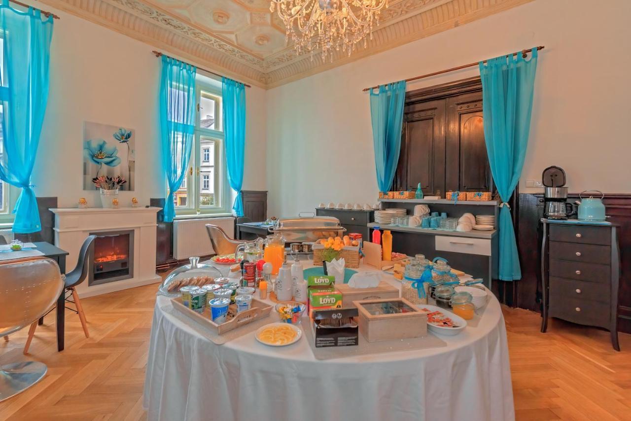 Rezidence Znojmo Hotel ภายนอก รูปภาพ