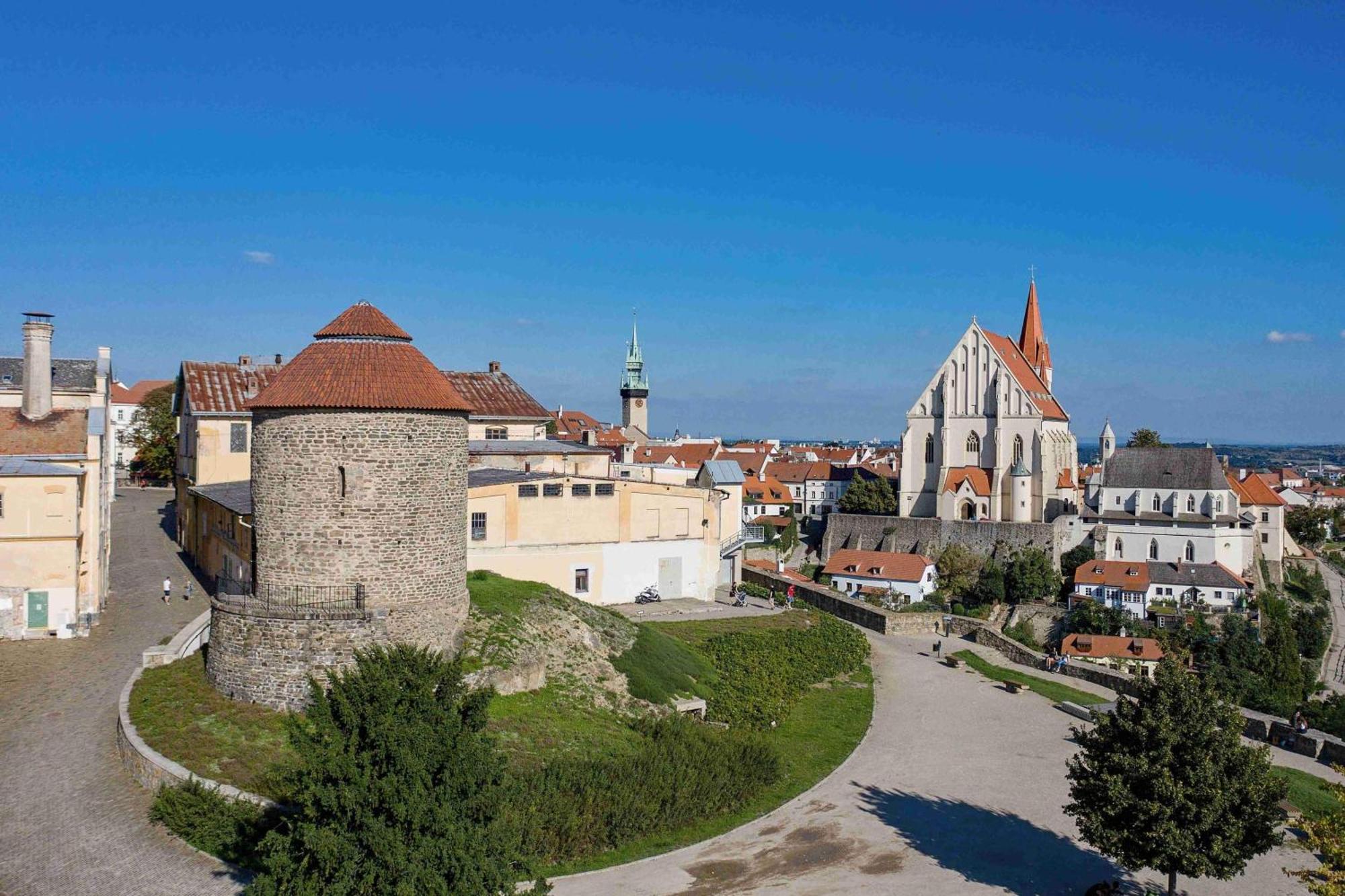 Rezidence Znojmo Hotel ภายนอก รูปภาพ